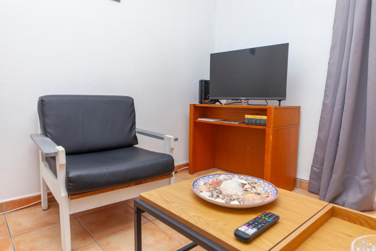 B18 - Village Street Apartment Lagos Extérieur photo