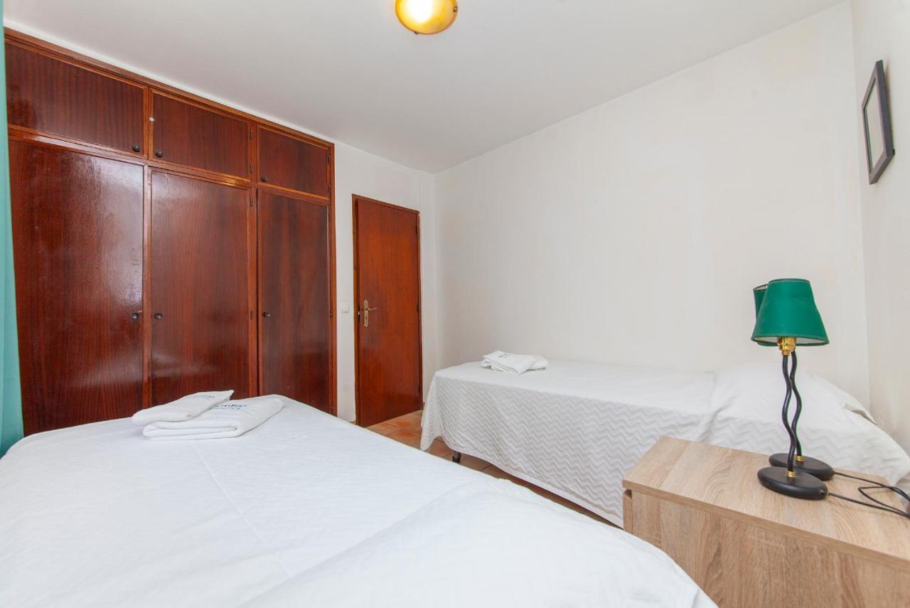 B18 - Village Street Apartment Lagos Extérieur photo