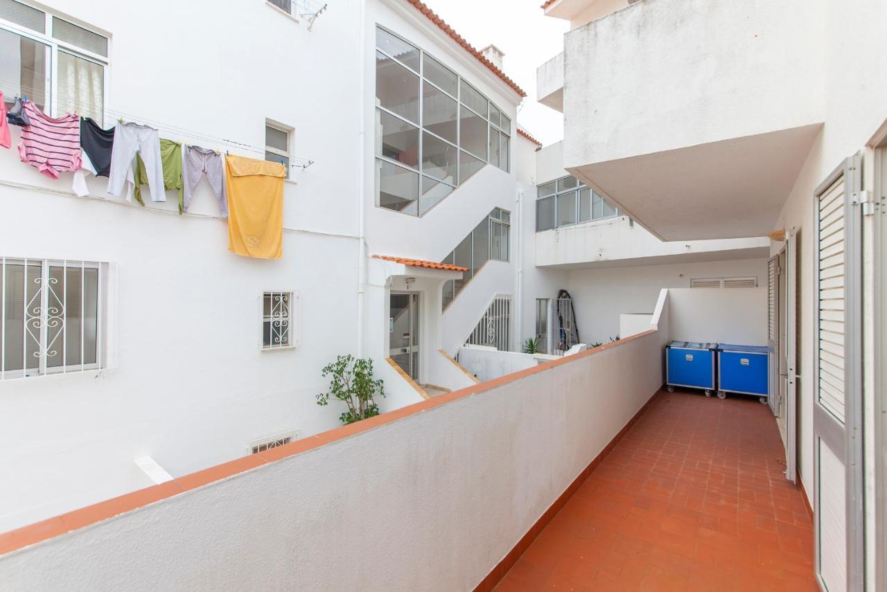 B18 - Village Street Apartment Lagos Extérieur photo